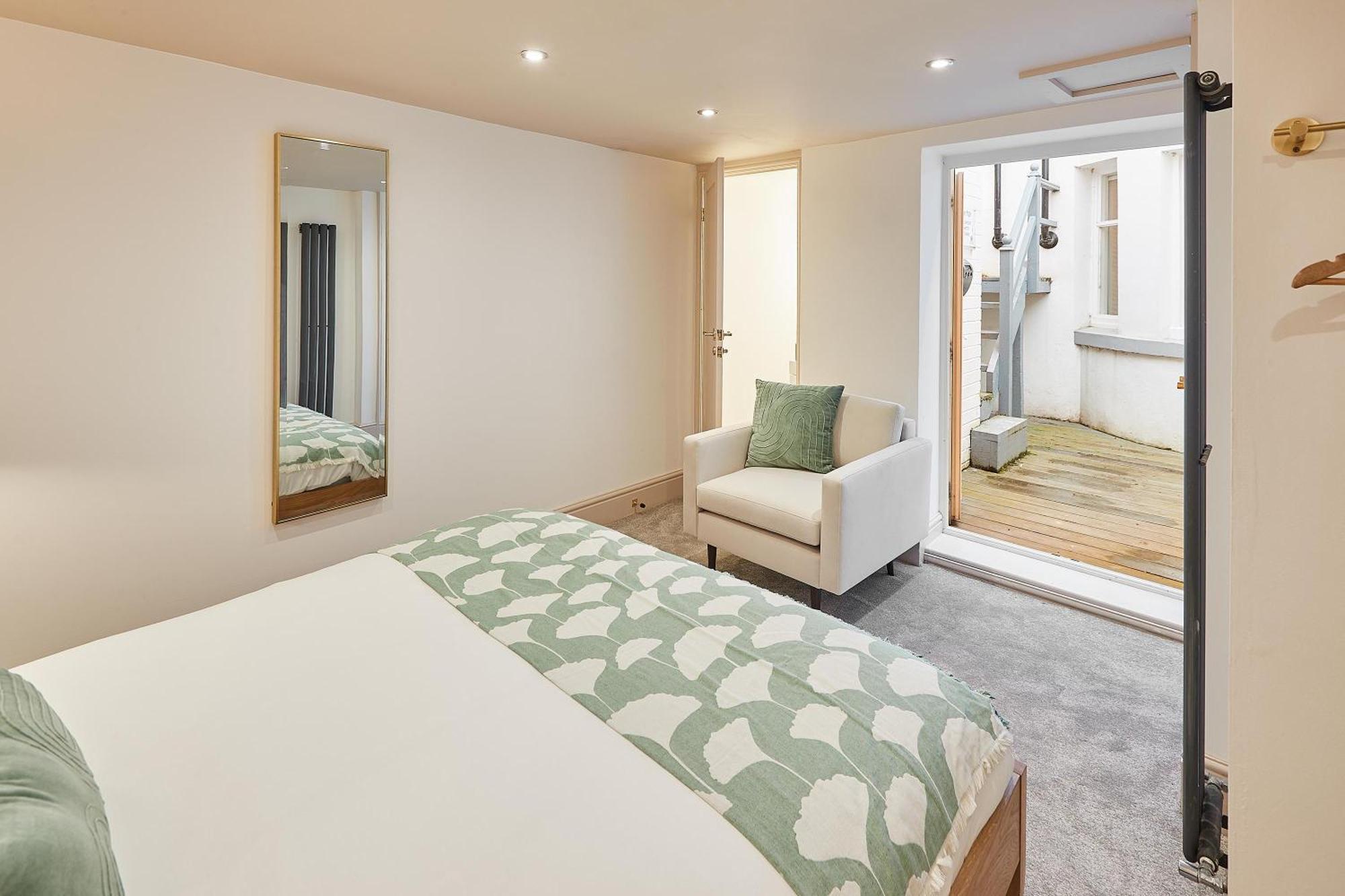 Sundowner Apartment Скарбъро Екстериор снимка